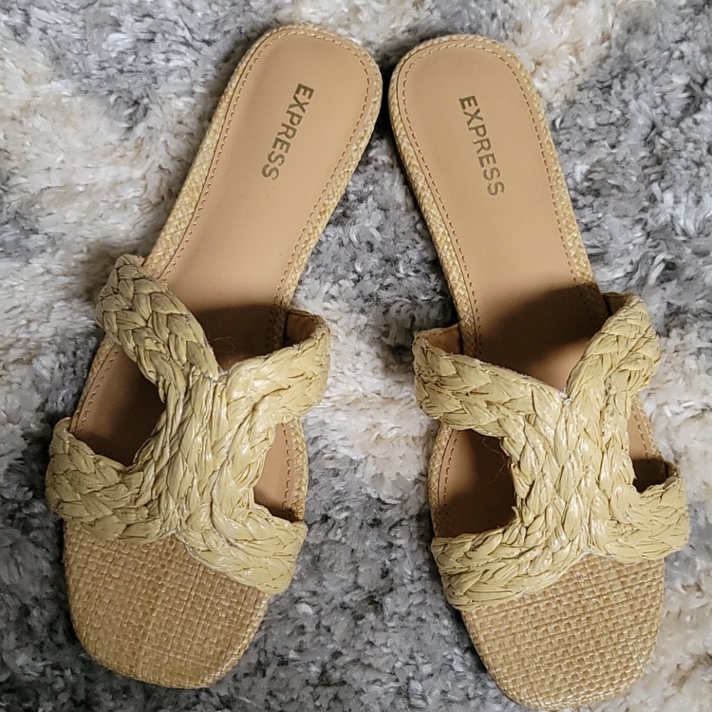Express woven summer slides